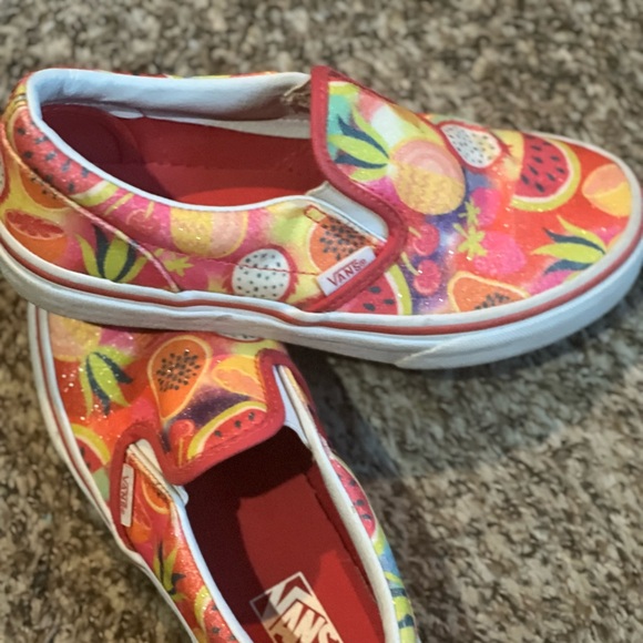 New Vans Size 3 in Kids - Picture 3 of 5